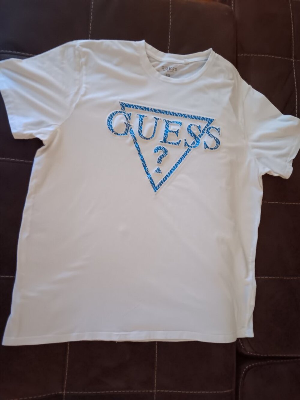 Men's Size 3X Guess T-Shirt